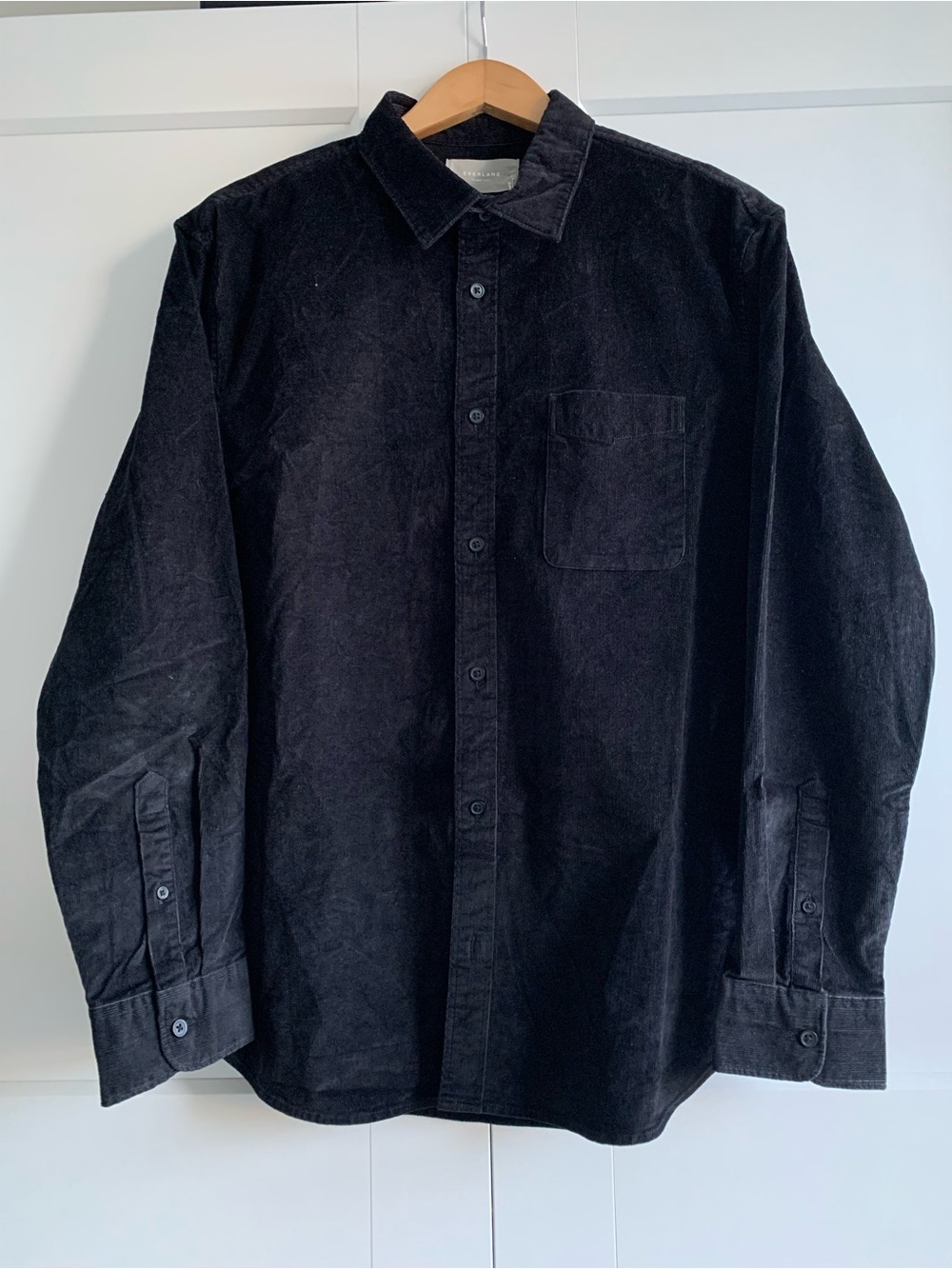 Everlane 98% organic cotton Black Corduroy button down Shirt Jacket size L